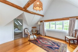 Property Image #21 of 32